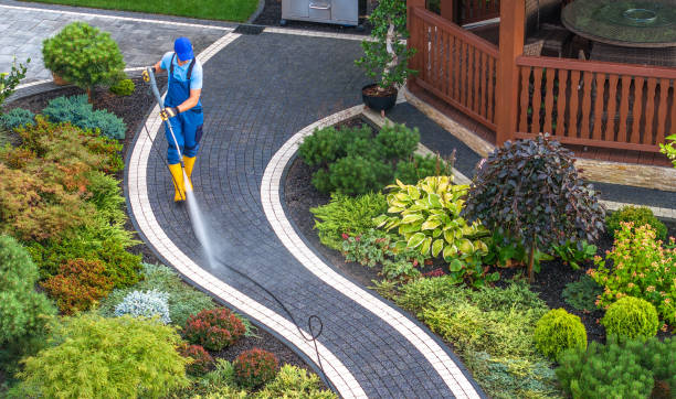 Best Sidewalk Pressure Washing  in Deadwood, SD